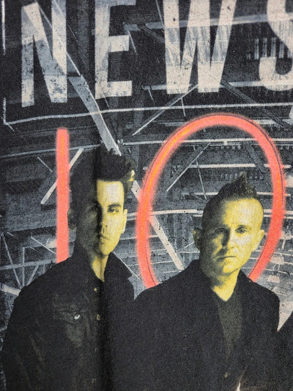 T-shirt Newsboys World Tour 2016 Love Riot Noir District Taille L