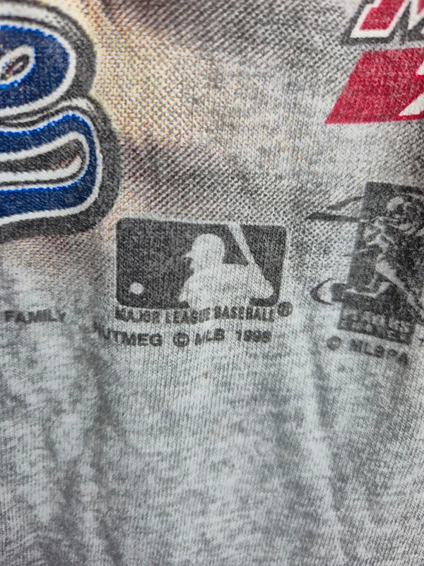 T-Shirt Vintage Nutmeg Mills MLB Baseball Roger Maris McGwire Grau L