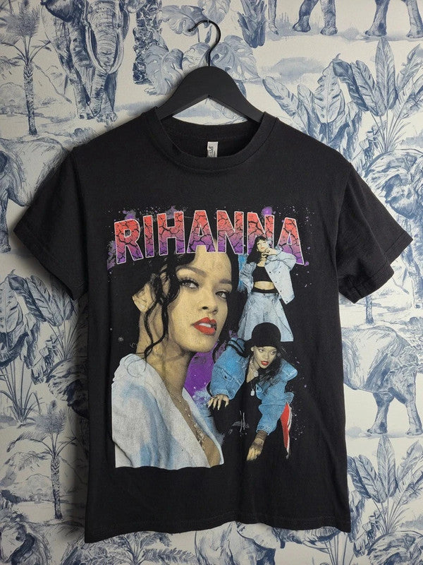 T-shirt Alstyle Rihanna Vintage Bootleg Graphic Tee Noir Taille S Look Streetwear